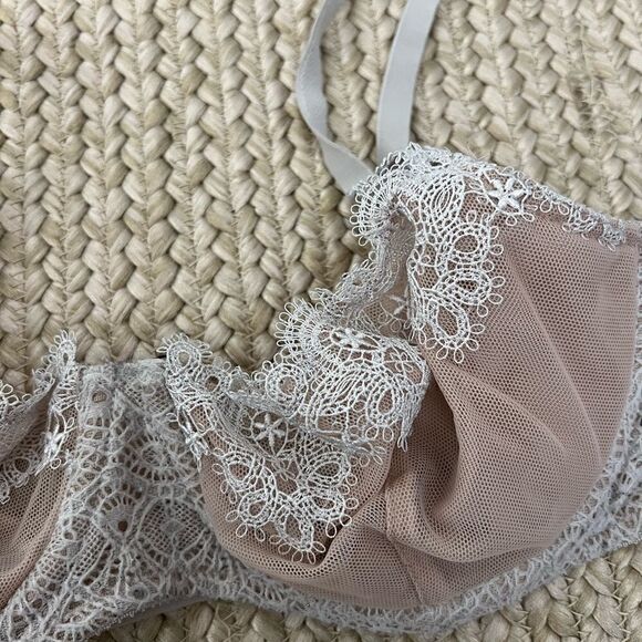 Victoria’s Secret mesh bra lace womens size 34C nude white - Picture 3 of 5